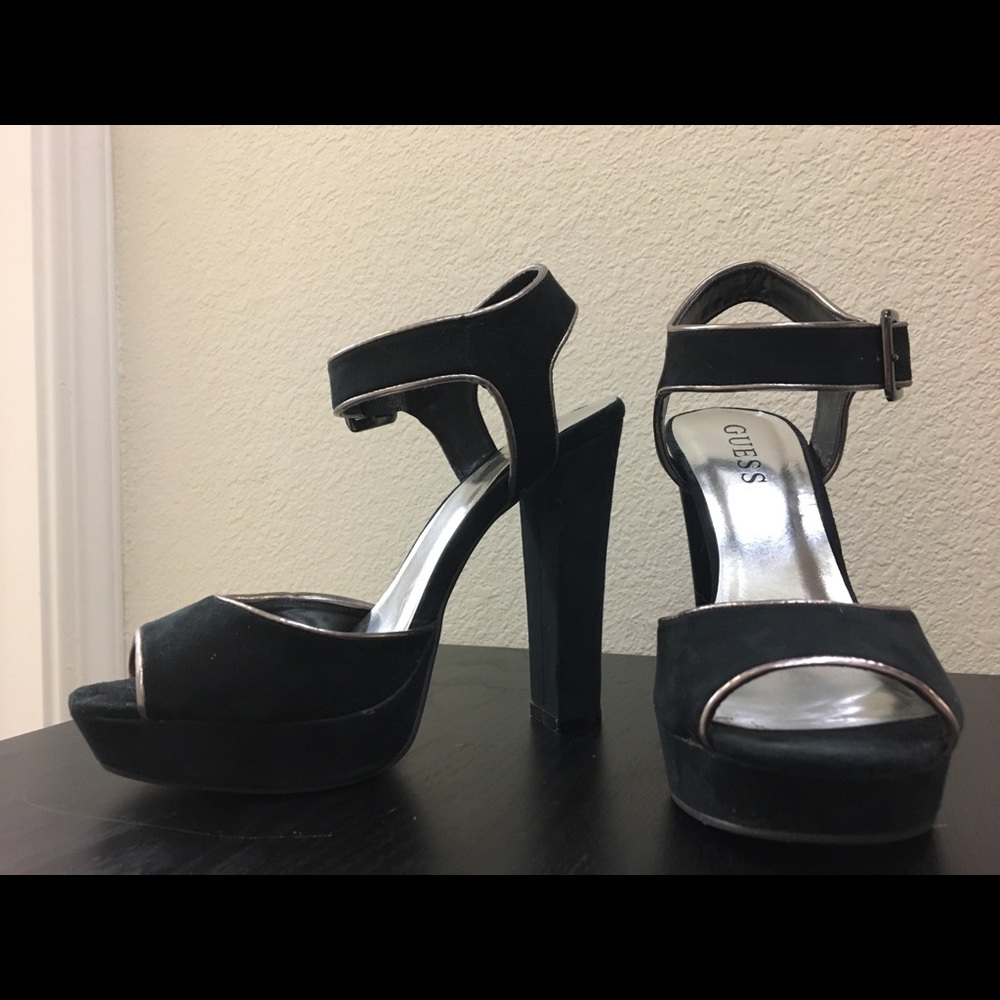 Chunky heels